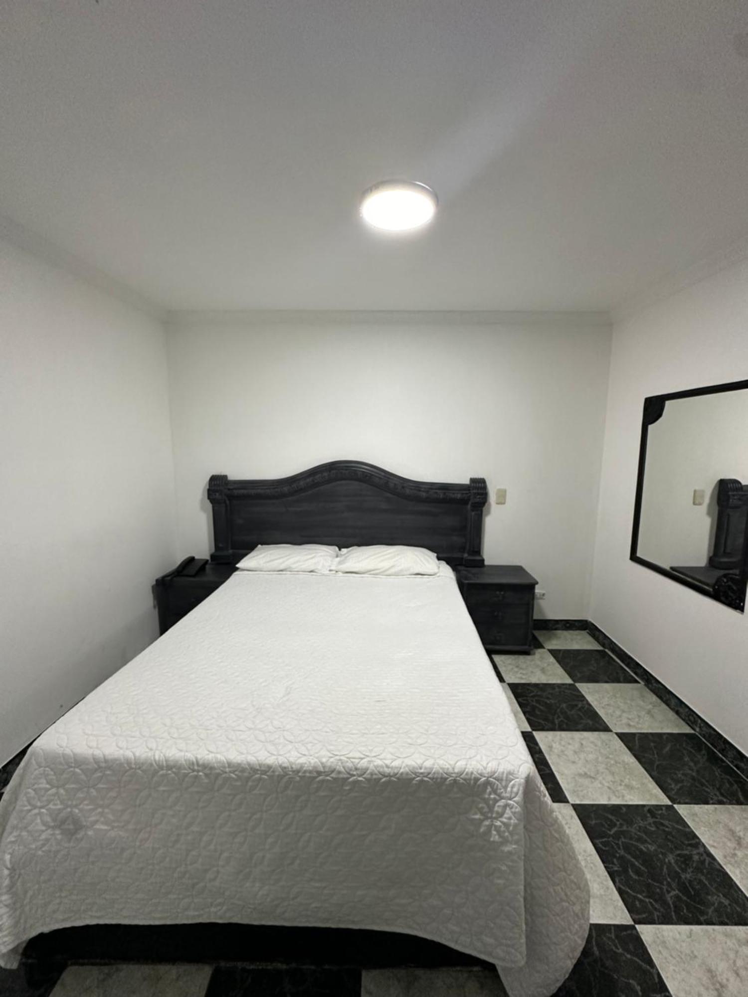 Hotel Nuevo Horizonte E.M.J Bogota Ngoại thất bức ảnh